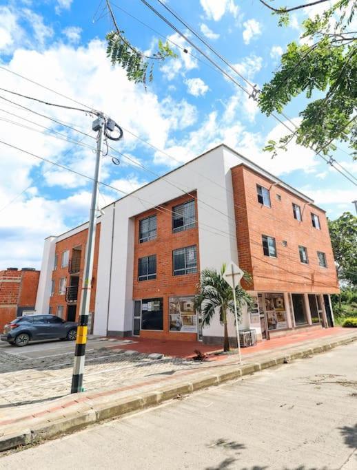Apartamento Amoblado En Carepa Cerca Al Aeropuerto Esterno foto