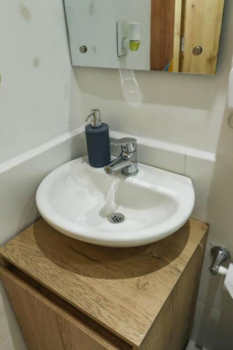 Apartamento Amoblado En Carepa Cerca Al Aeropuerto Esterno foto